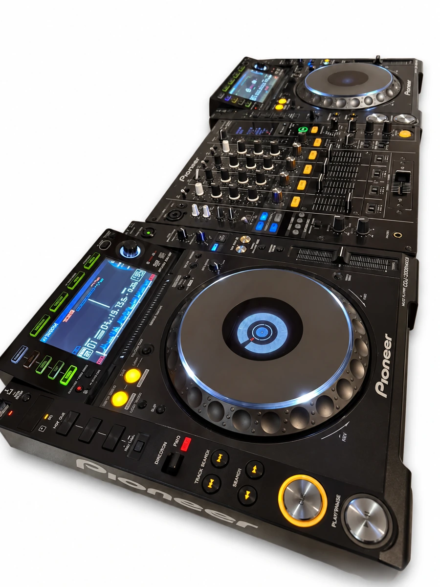 Dani’s DJ setup
